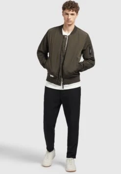 Khujo -Khujo 7079c8a339ef4317b6789cbc5865441e