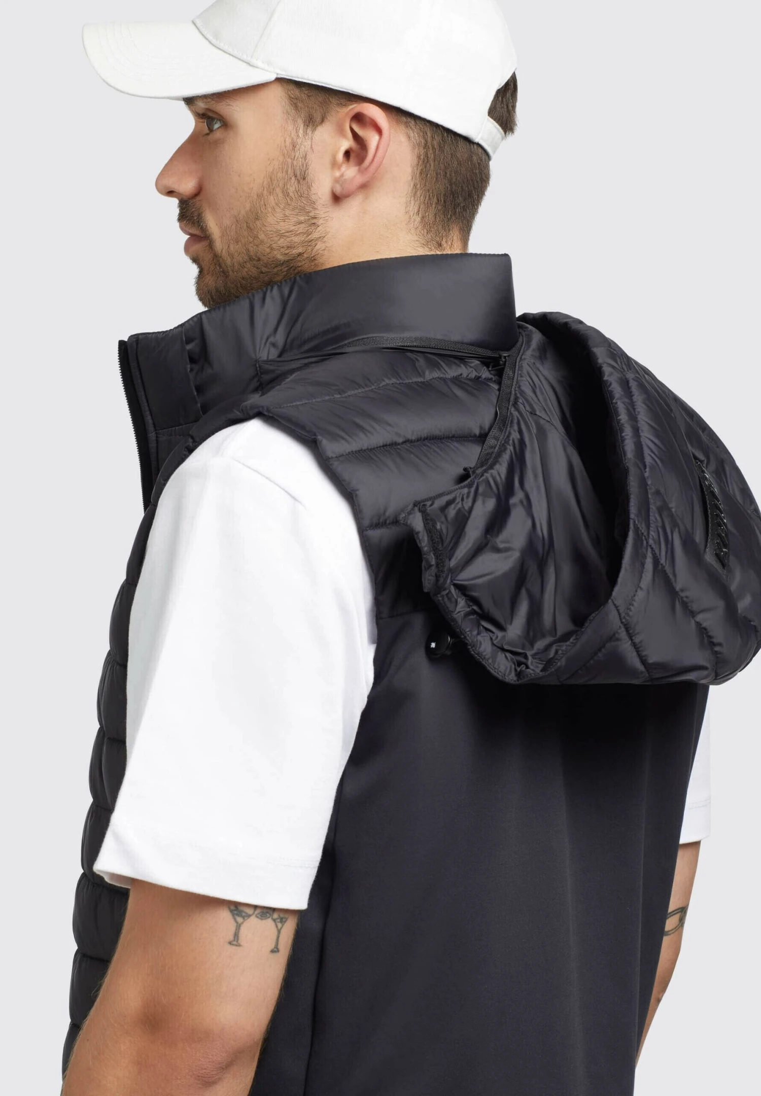 Wemo Matt - Chaleco - Schwarz Khujo Wemo Matt - Chaleco - Schwarz -Khujo de5c950df2cc43c6ab47513d0316bd39 scaled